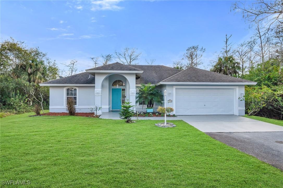 220 37th Ave., Naples, FL 34120