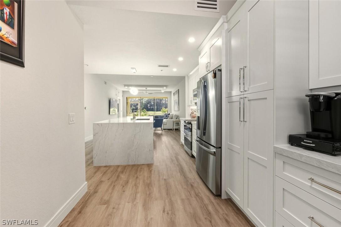 6820 Sterling Greens Pl. #2105, Naples, FL 34104