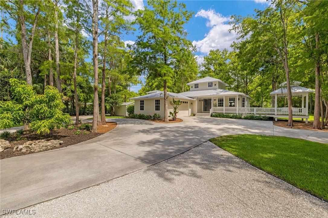 5271 Cherry Wood Dr., Naples, FL 34119