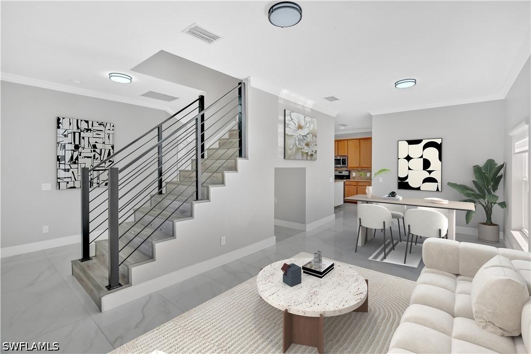 2822 Inlet Cove Ln., Naples, FL 34120