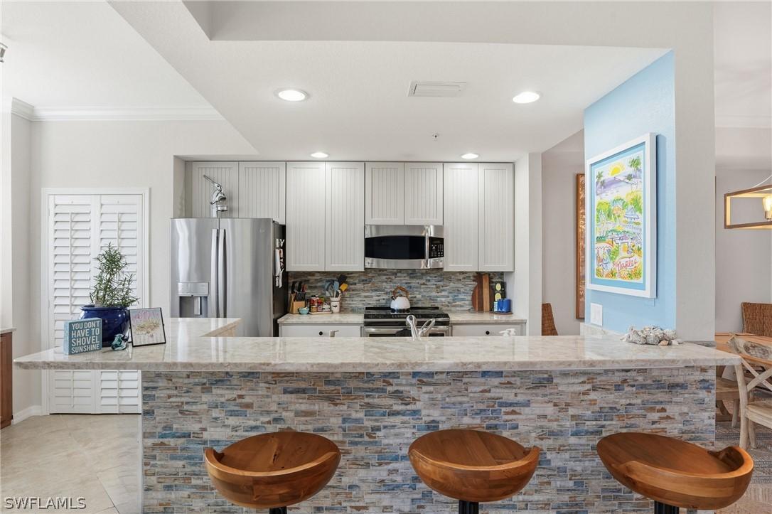 9715 Acqua Ct. #113, Naples, FL 34113