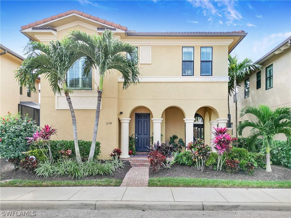1238 Kendari Ter., Naples, FL 34113