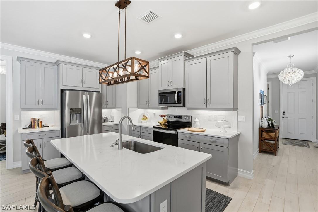 28251 Captiva Shell Loop, Bonita Springs, FL 34135