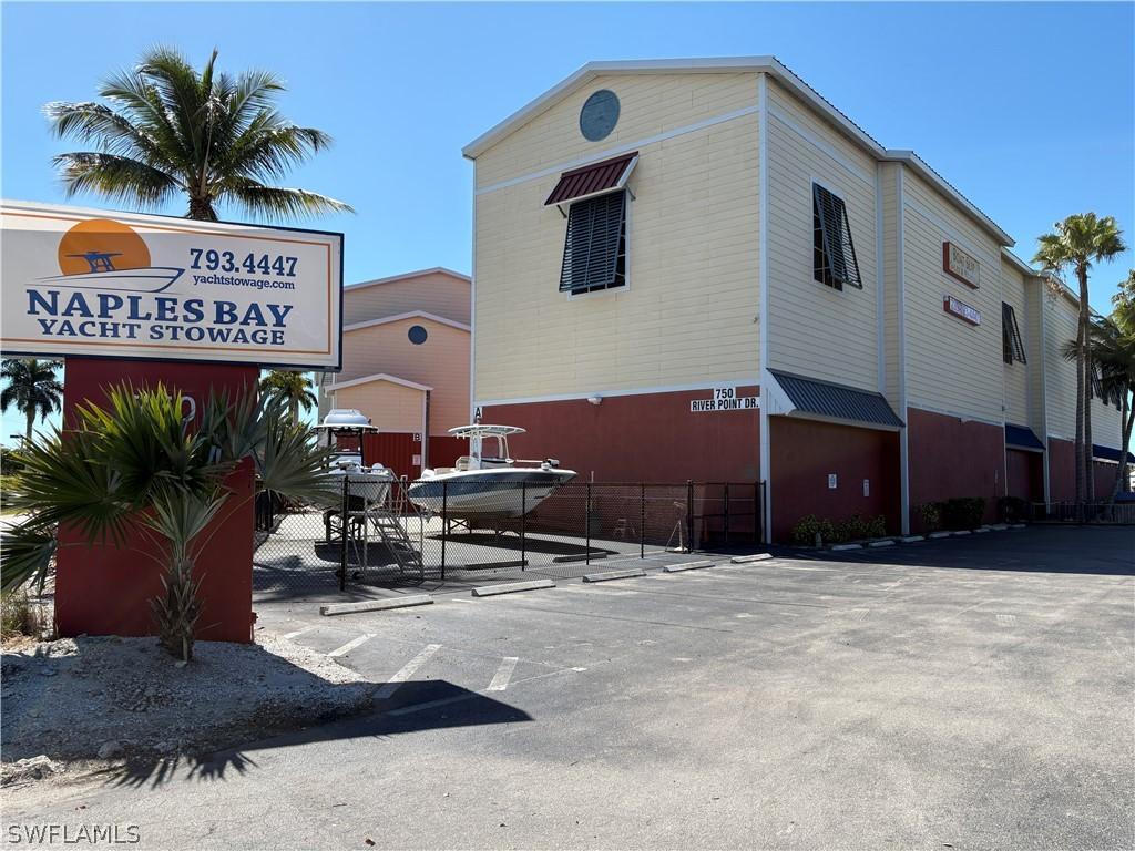 750 River Point Dr., Naples, FL 34102