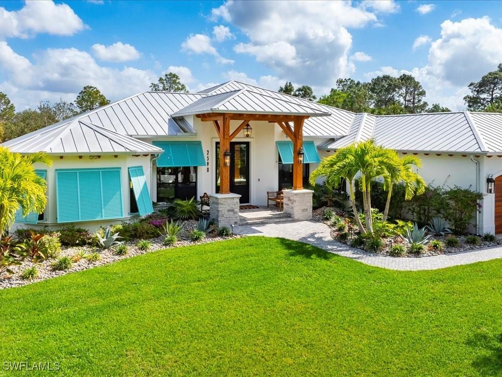 2590 2nd St., Naples, FL 34120