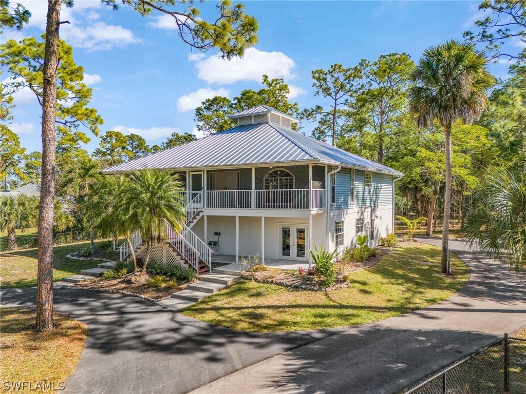 670 27th St., Naples, FL 34120