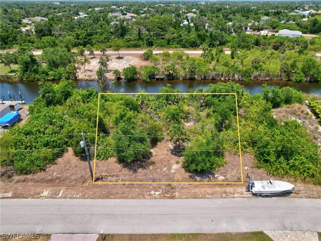 10080 Cocoa Beach St., Port Charlotte, FL 33981