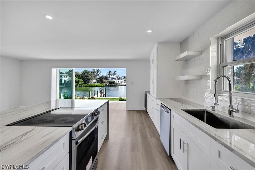 1910 Gulf Shore Blvd. #107, Naples, FL 34102