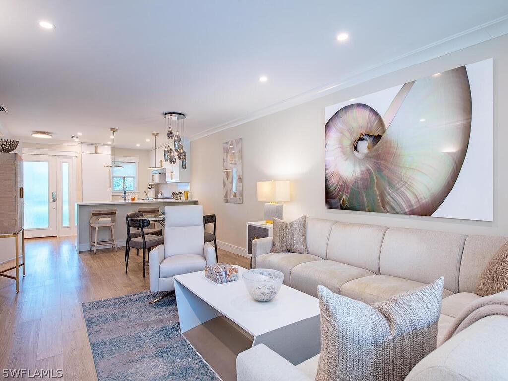 536 2nd St., Naples, FL 34102