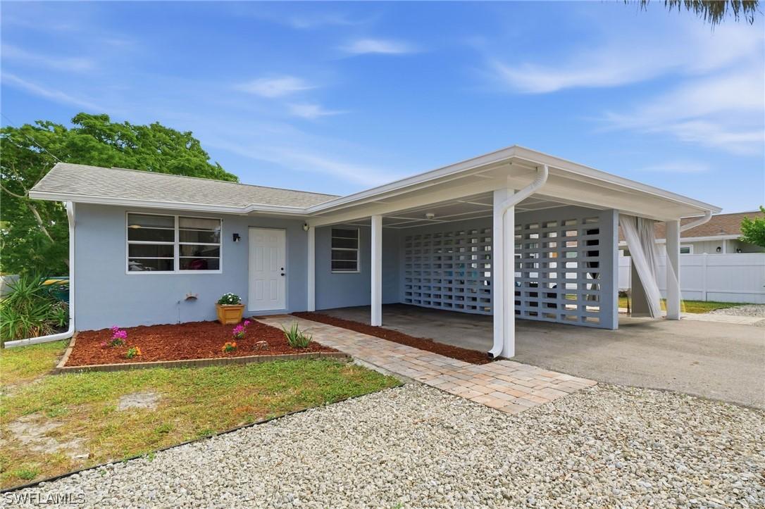 4518 W Alhambra Cir., Naples, FL 34103