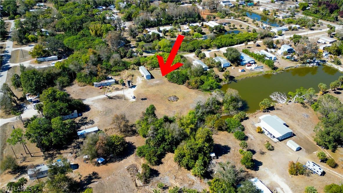 7711 Suncoast Dr., North Fort Myers, FL 33917