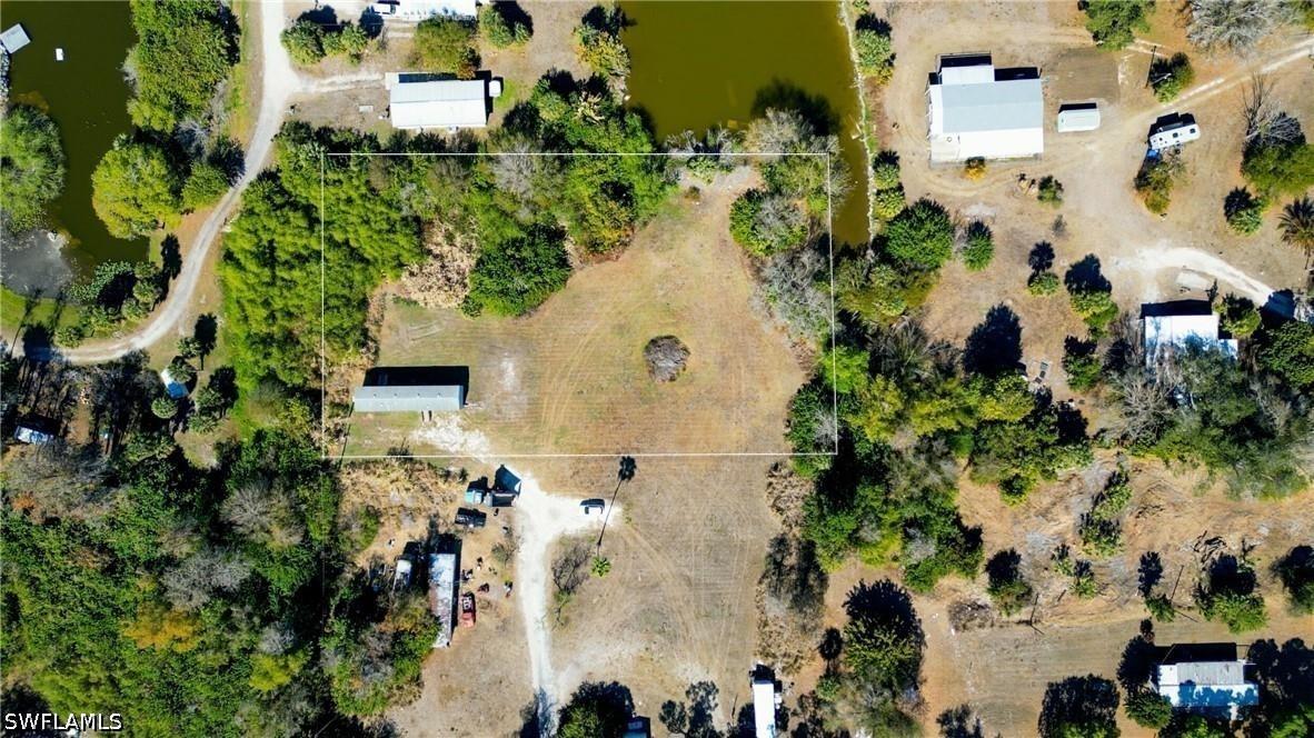 7711 Suncoast Dr., North Fort Myers, FL 33917
