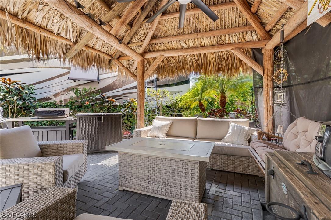 13580 Snook Cir., Naples, FL 34114