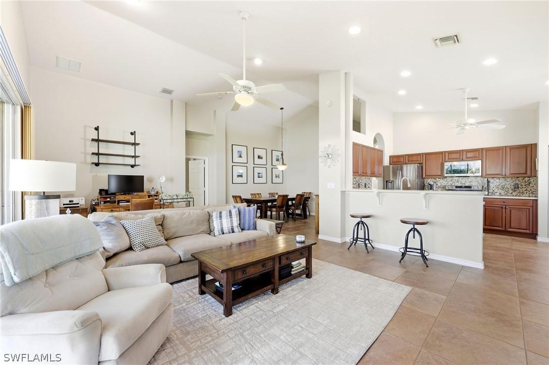 20047 Castlemaine Ave., Estero, FL 33928