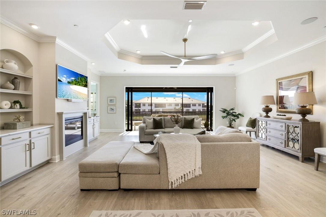 15336 Lucerna St. #203, Naples, FL 34114