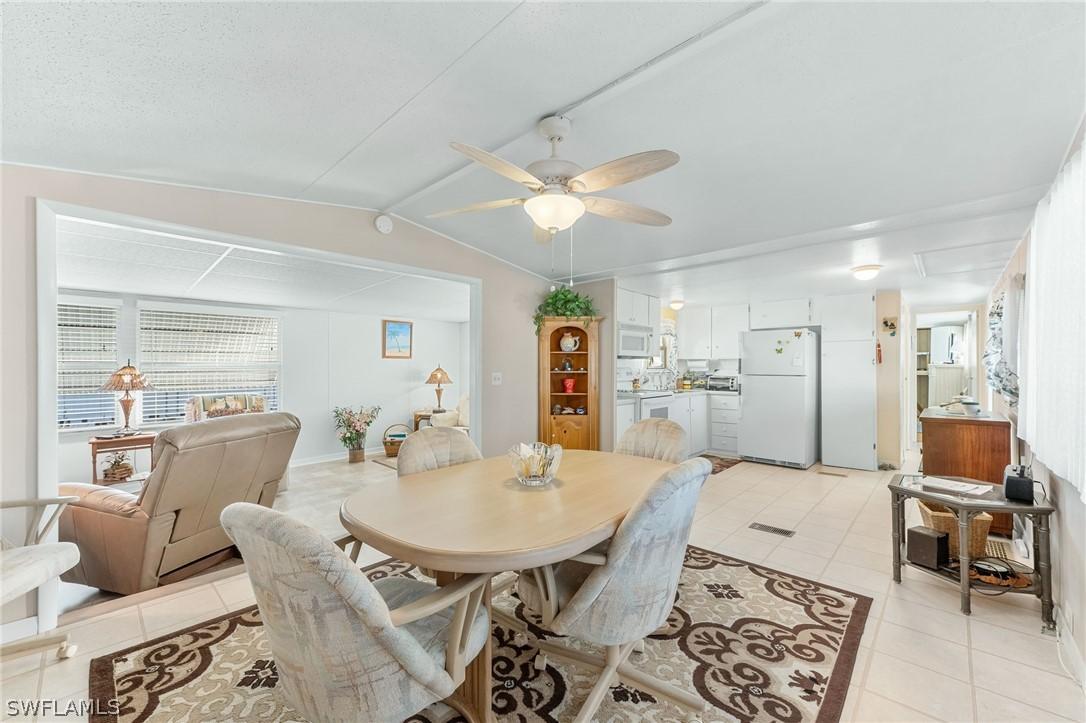 31 San Remo Cir., Naples, FL 34112