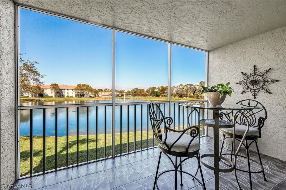 9580 Victoria Ln. #208A, Naples, FL 34109