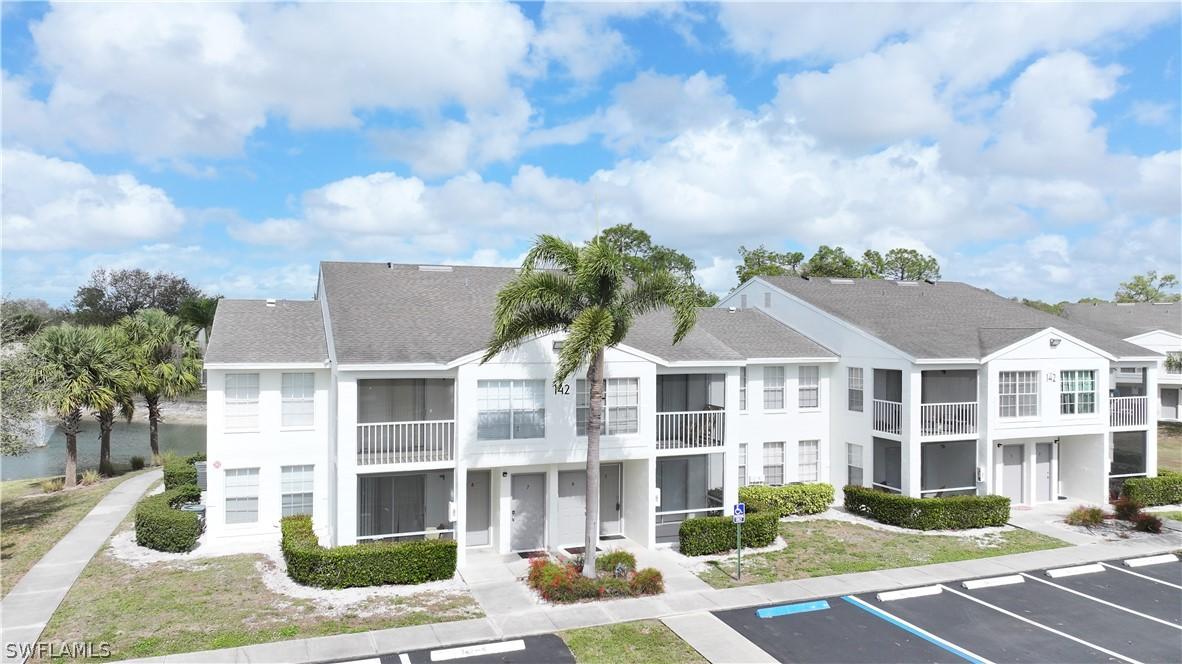 142 Santa Clara Dr. #5, Naples, FL 34104