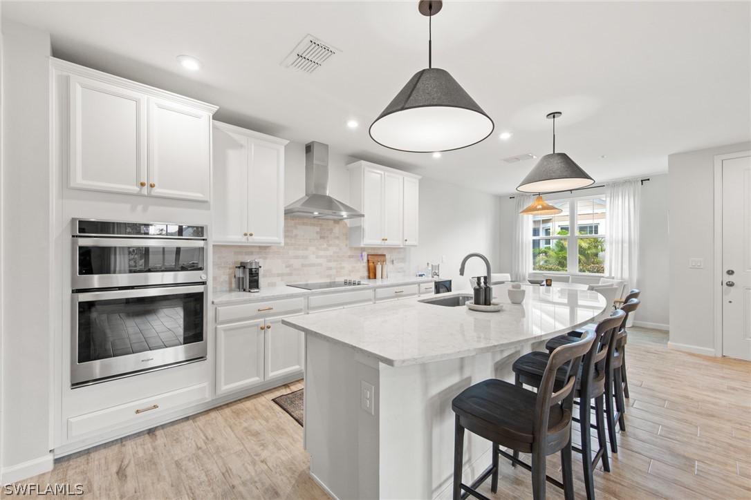 4688 Arboretum Cir. #101, Naples, FL 34112