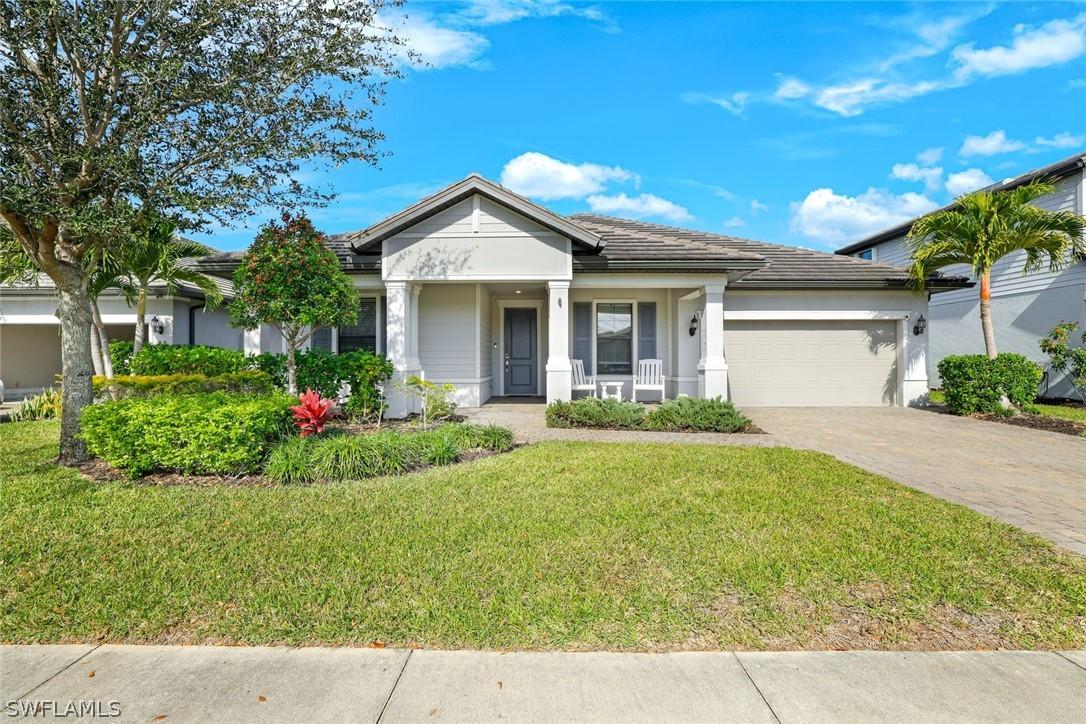 2331 Orchard St., Naples, FL 34120