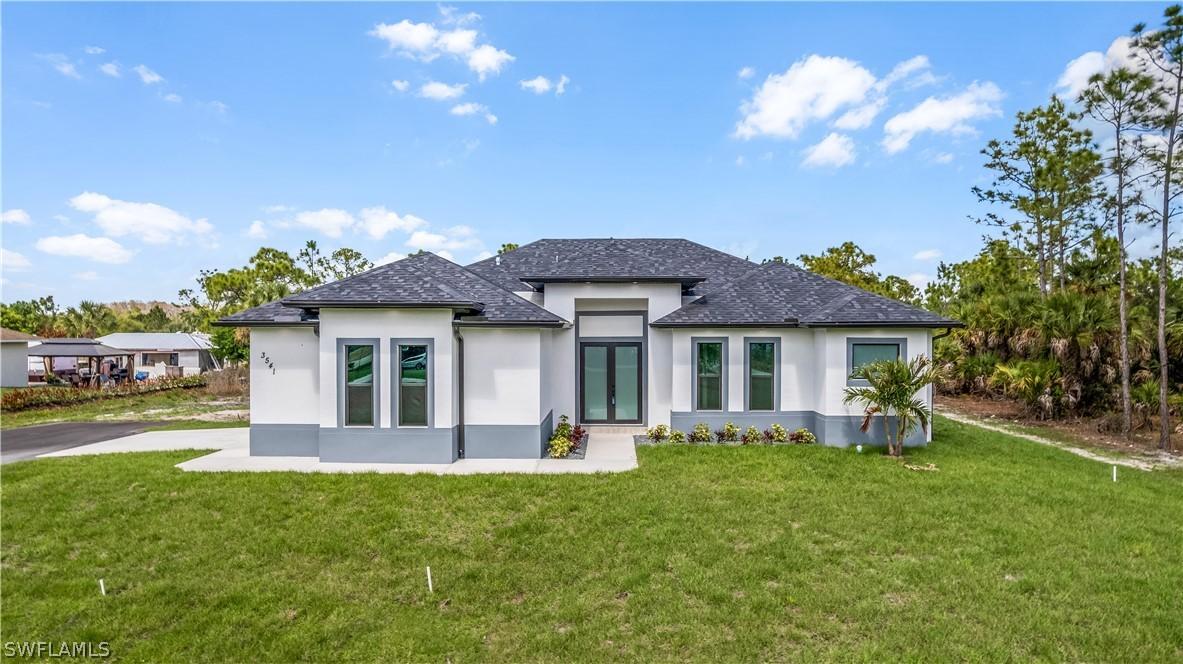 3541 20th Ave., Naples, FL 34120