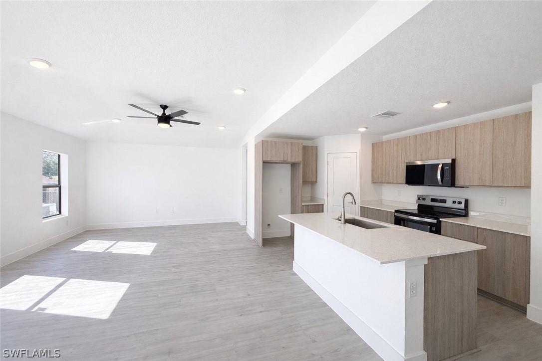 2709 22nd St., Lehigh Acres, FL 33976