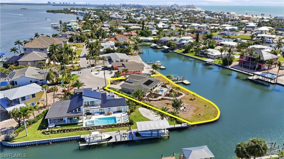 675 Randy Ln., Fort Myers Beach, FL 33931