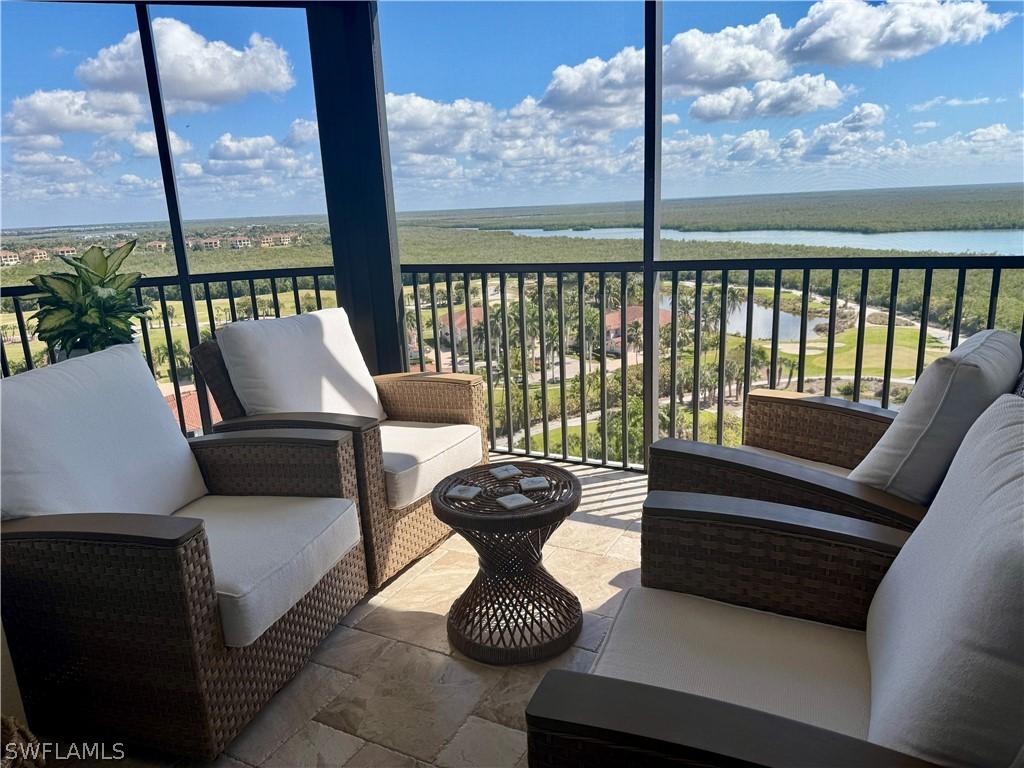 1060 Borghese Ln. #1204, Naples, FL 34114