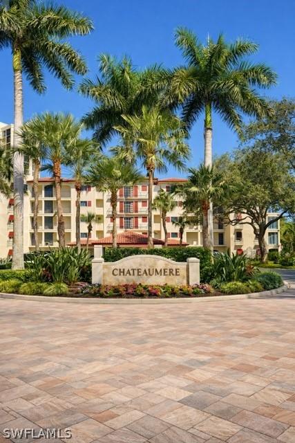 6040 Pelican Bay Blvd. #D101, Naples, FL 34108
