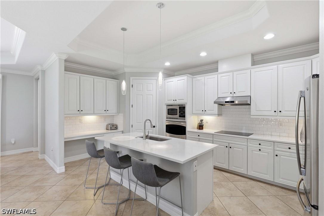 9222 Veneto Ln., Naples, FL 34113