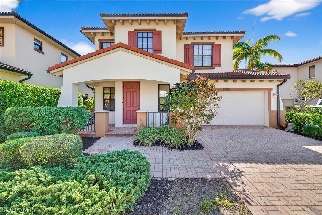 1248 Manado Dr., Naples, FL 34113