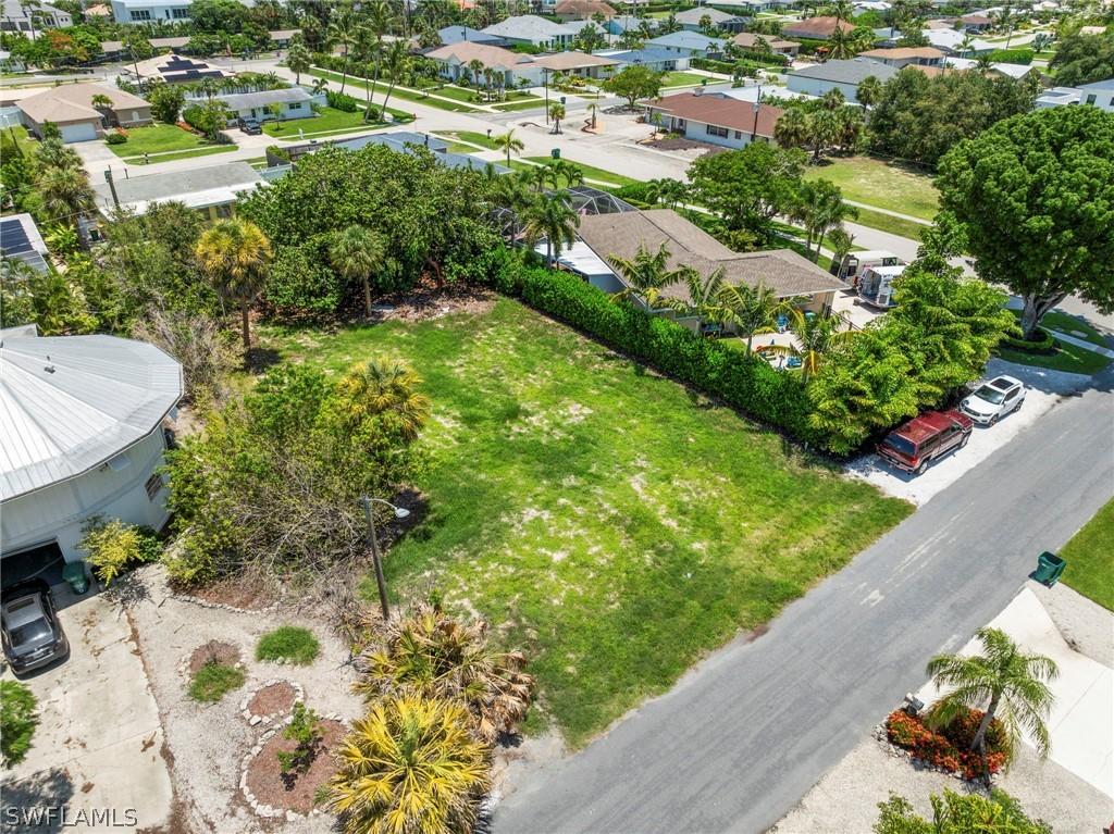 410 Quail Dr., Marco Island, FL 34145