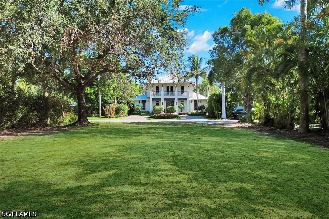 760 1st Ave., Naples, FL 34102