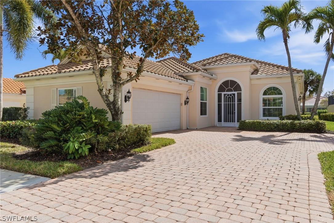 5012 Jarvis Ln., Naples, FL 34119
