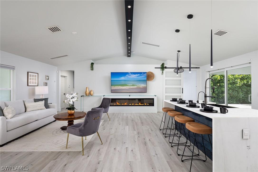 5754 Lancewood Way, Naples, FL 34116