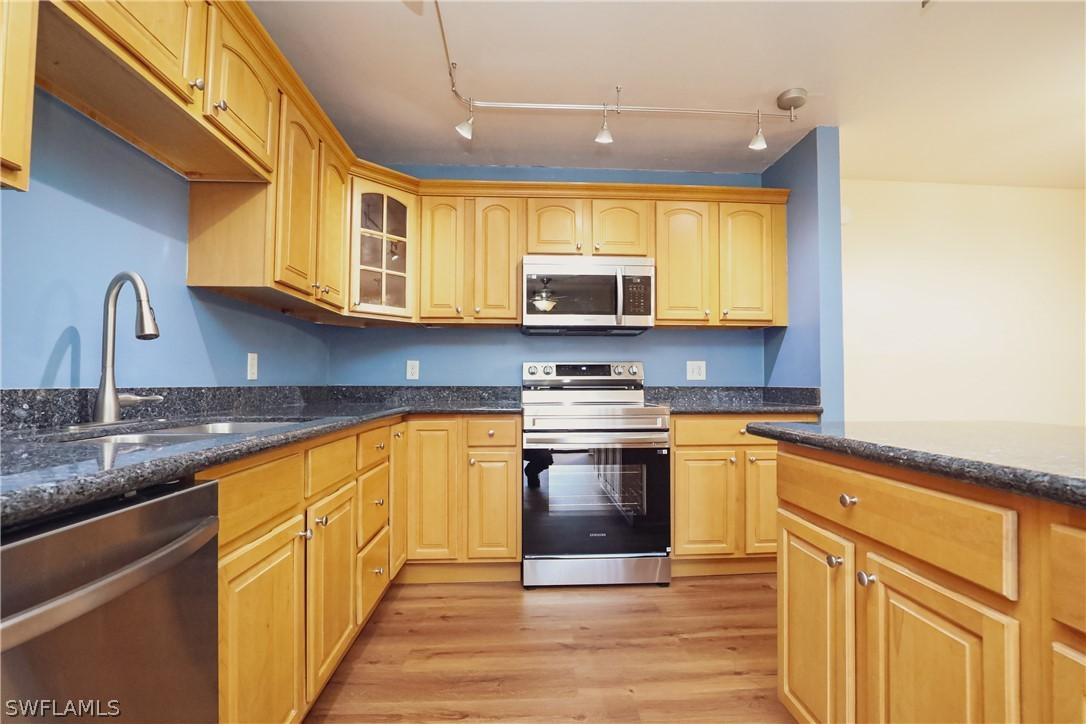 4053 Sandlewood Ln. #1, Fort Myers, FL 33907