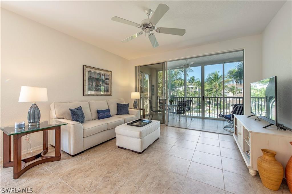 7702 Pebble Creek Cir. #201, Naples, FL 34108