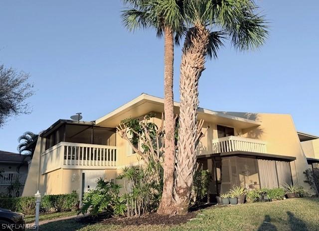 925 Palm View Dr. #121, Naples, FL 34110