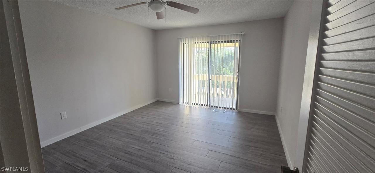 925 Palm View Dr. #121, Naples, FL 34110