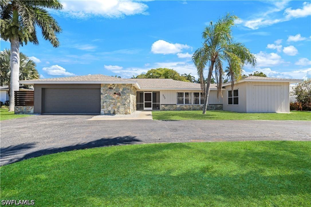 233 Shadowridge Ct., Marco Island, FL 34145