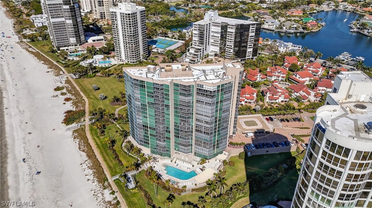 4651 Gulf Shore Blvd. #607, Naples, FL 34103