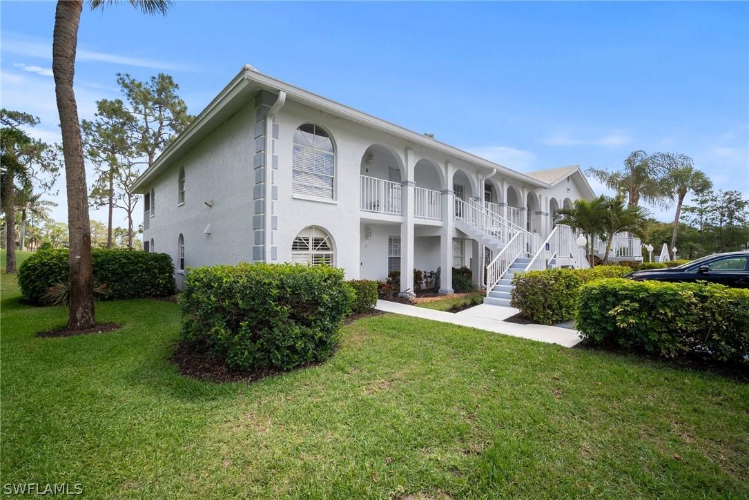 259 Deerwood Cir. #6, Naples, FL 34113