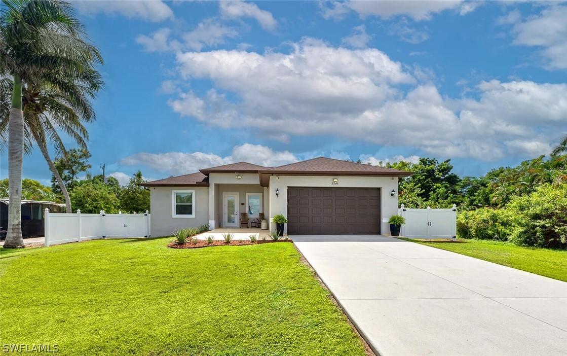 3196 Connecticut Ave., Naples, FL 34112