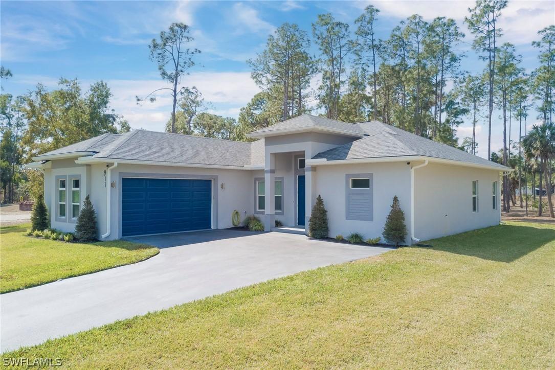 911 14th St., Naples, FL 34117