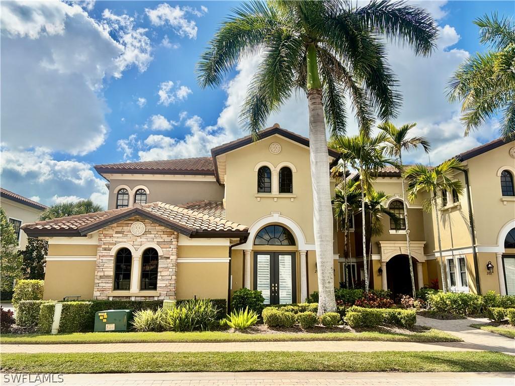 9109 Prima Way #201, Naples, FL 34113