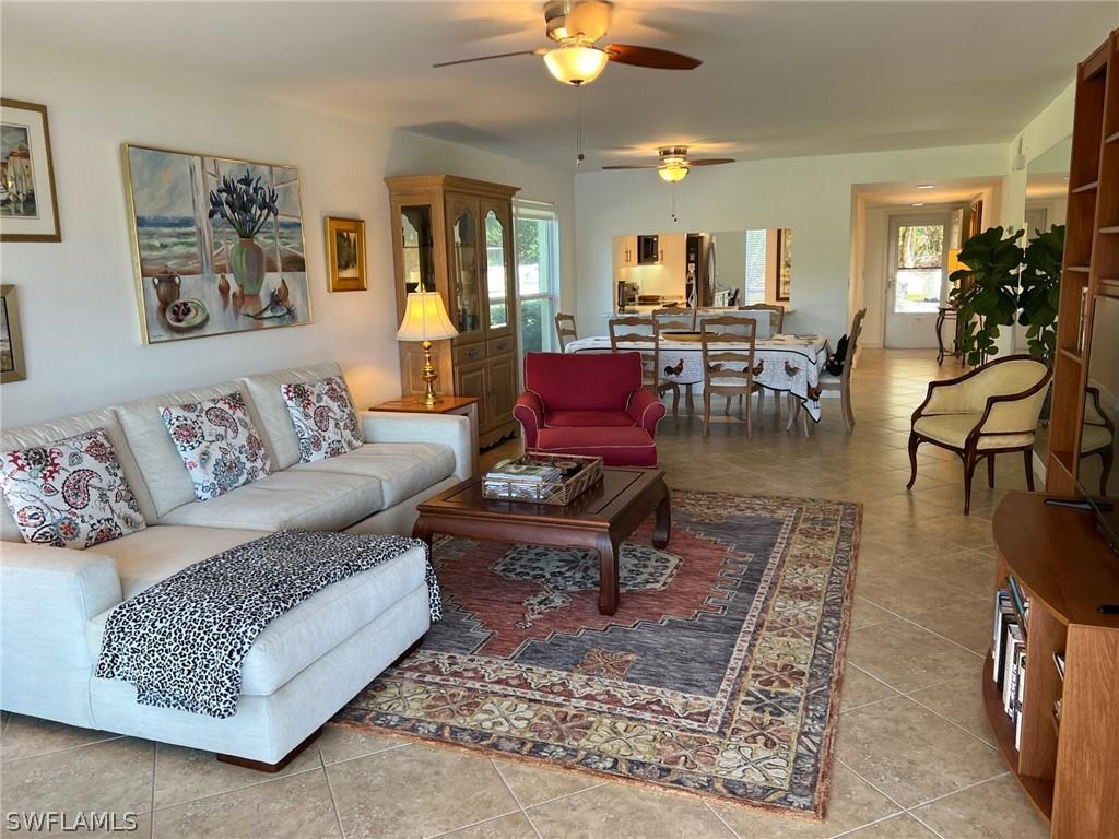 1250 Yesica Ann Cir. #E106, Naples, FL 34110