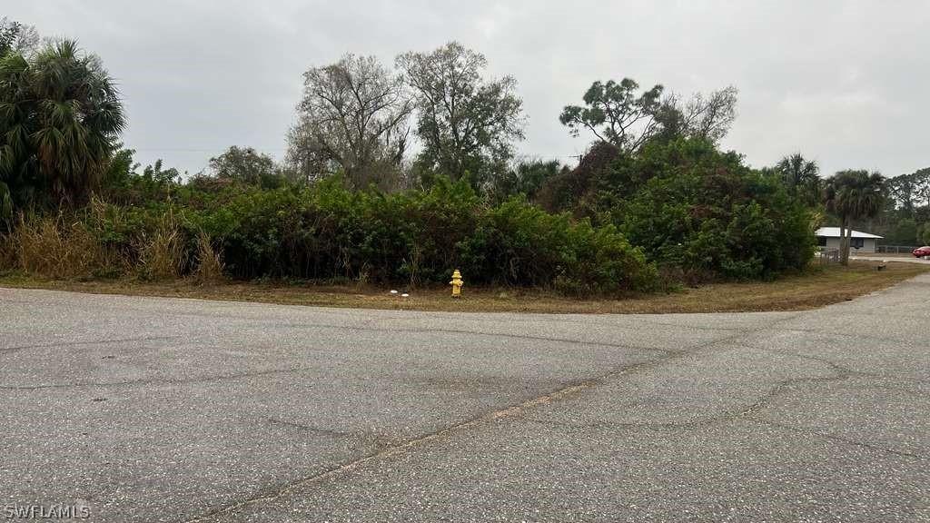 13901 Nassau Dr., Fort Myers, FL 33905