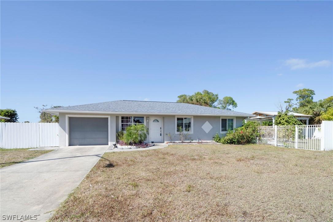 1701 Framingham Ct., Fort Myers, FL 33907