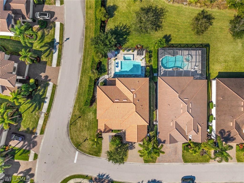 4754 Abaca Cir., Naples, FL 34119