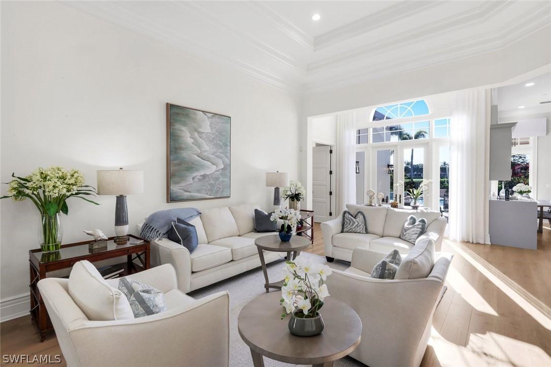 1561 Marsh Wren Ln., Naples, FL 34105